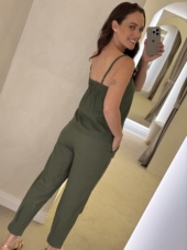 REGATA COM DETALHE DE PREGAS - Imagem 3