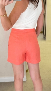 BERMUDA DE LINHO COM PREGAS - Imagem 4